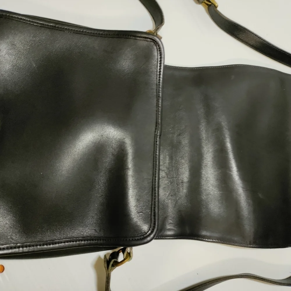 Vintage 90s Coach Tribeca Flap Bag #9092 made in USA in Black